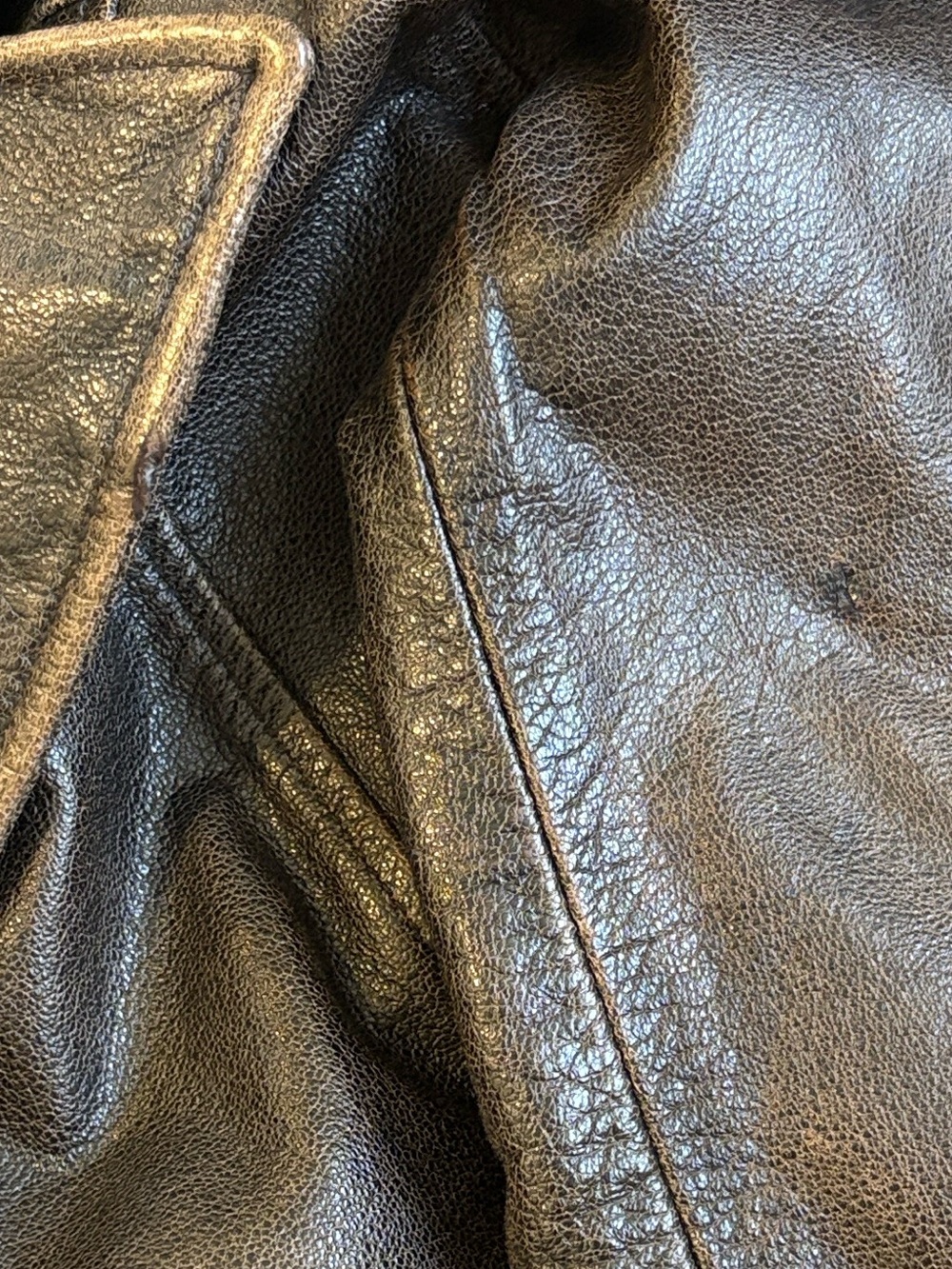 Vintage Wilson’s Leather Dark Brown Distressed Look Leather Belted Jacket - Picture 8 of 8
